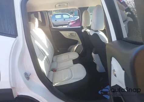 2018 Jeep Renegade Latitude Fwd from USA, damaged, VIN ZACCJABH2JPH64317